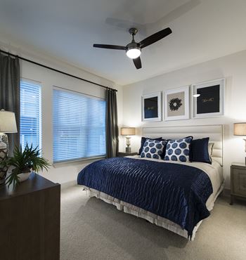 Ample bedrooms that accommodate king-size beds